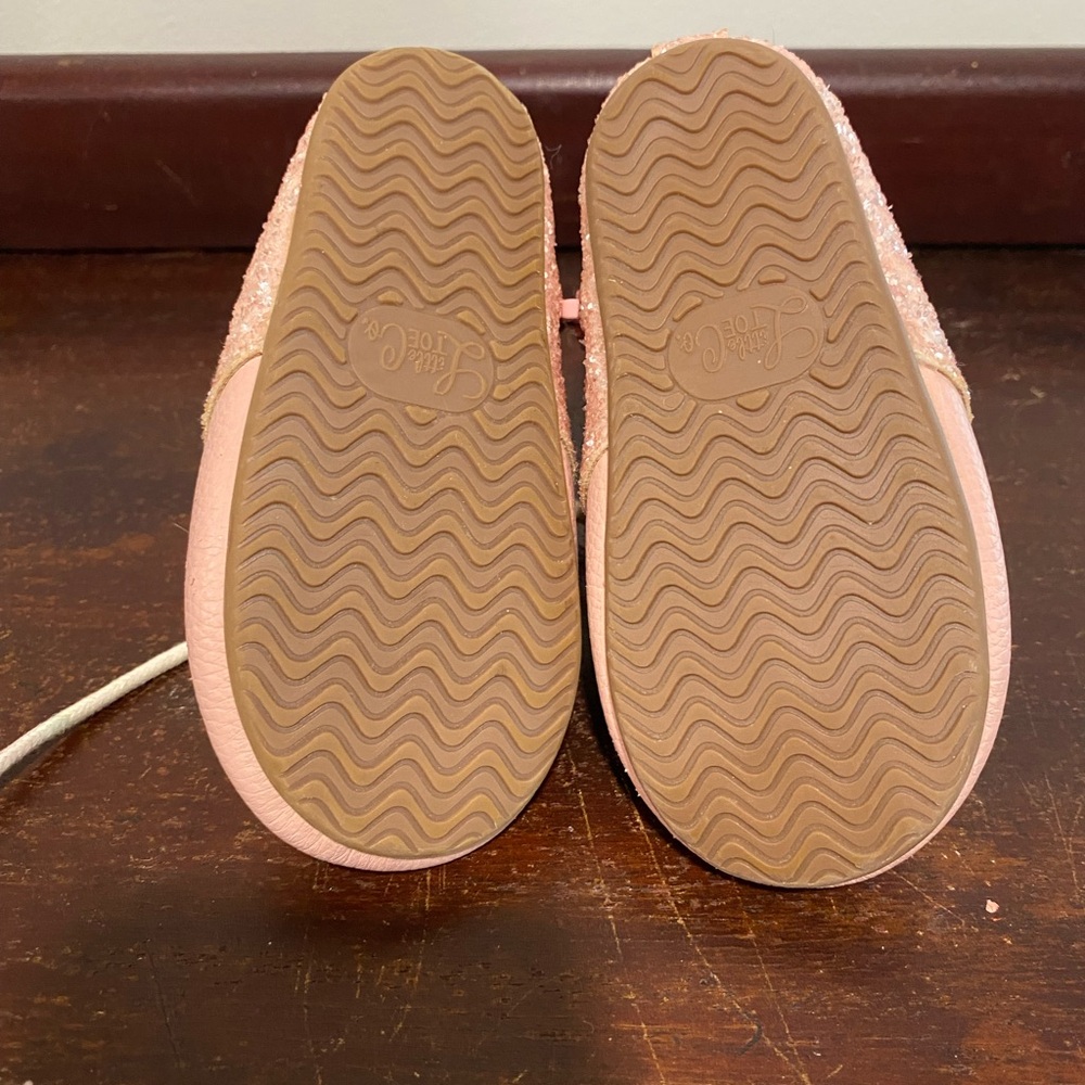 Little Toe Co.Pink Kids Glitter Toddler’s Ankle Booties. - Picture 9 of 9